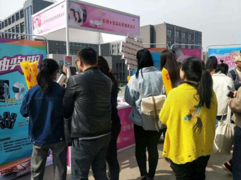 新闻105.jpg